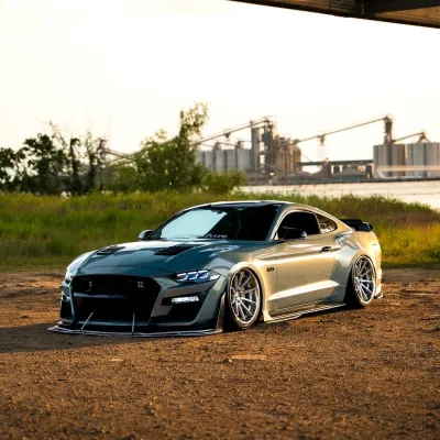  Ravoony Plus Twin Candy Green Gold Car Wrap 01