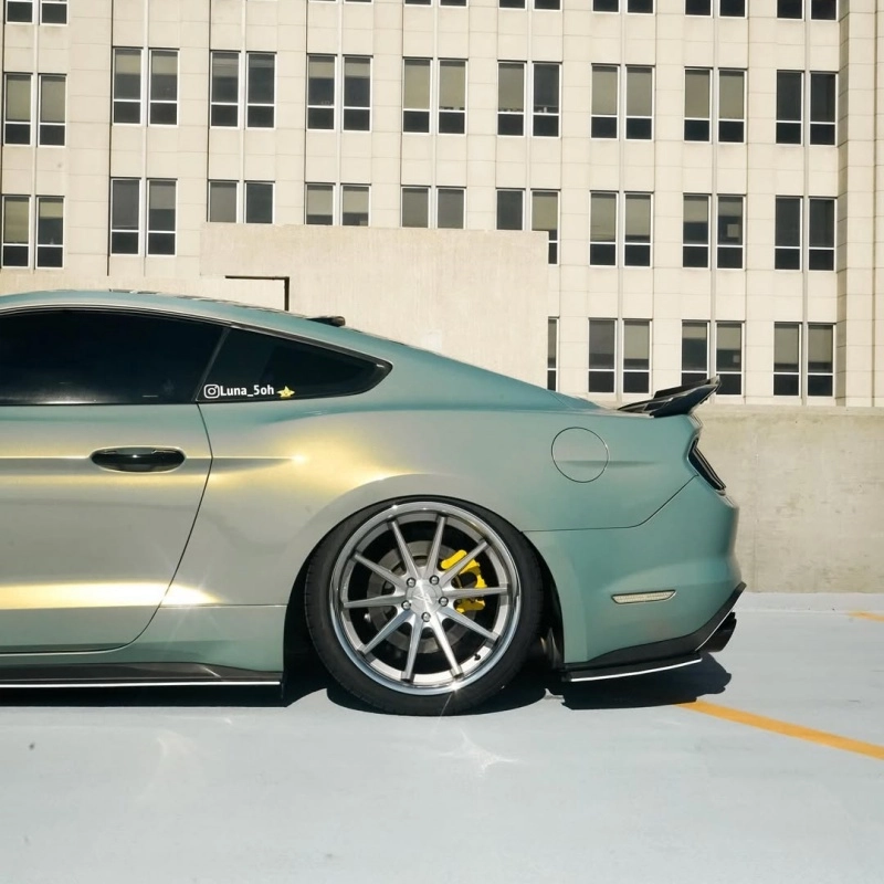 Best Ravoony Twin Candy Green Gold Car Vinyl Wrap - ravoony.com