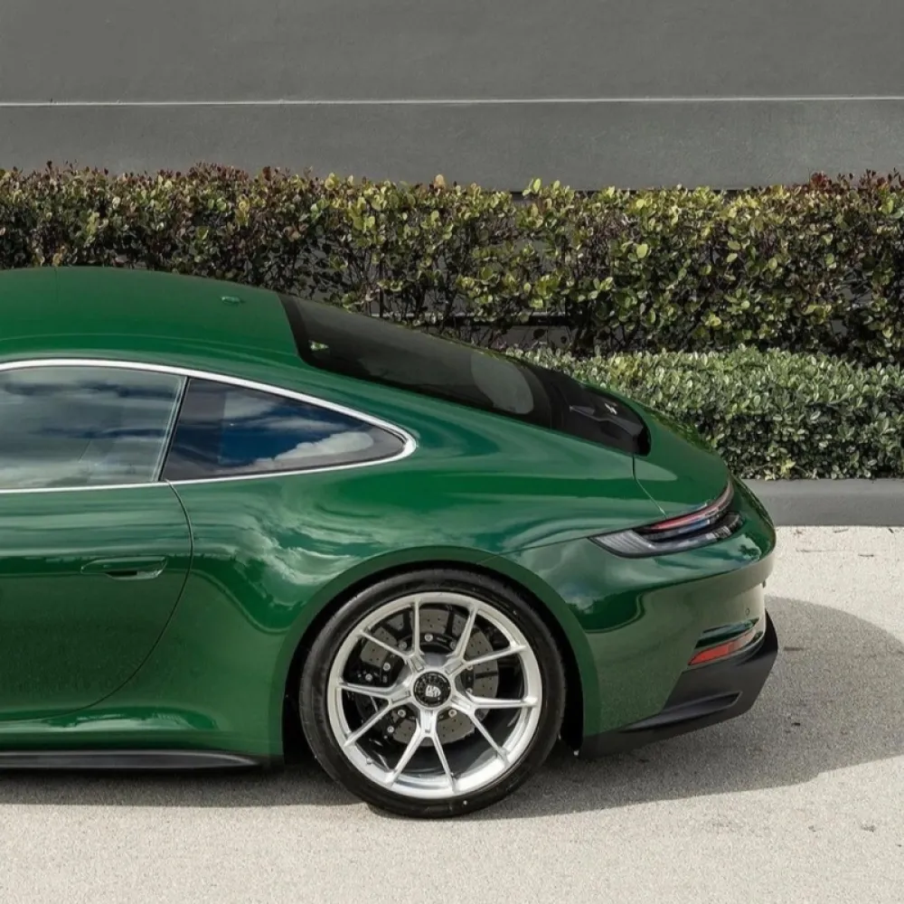 Ravoony Plus PET Gloss Porsche Racing Green Car Vinyl Wrap