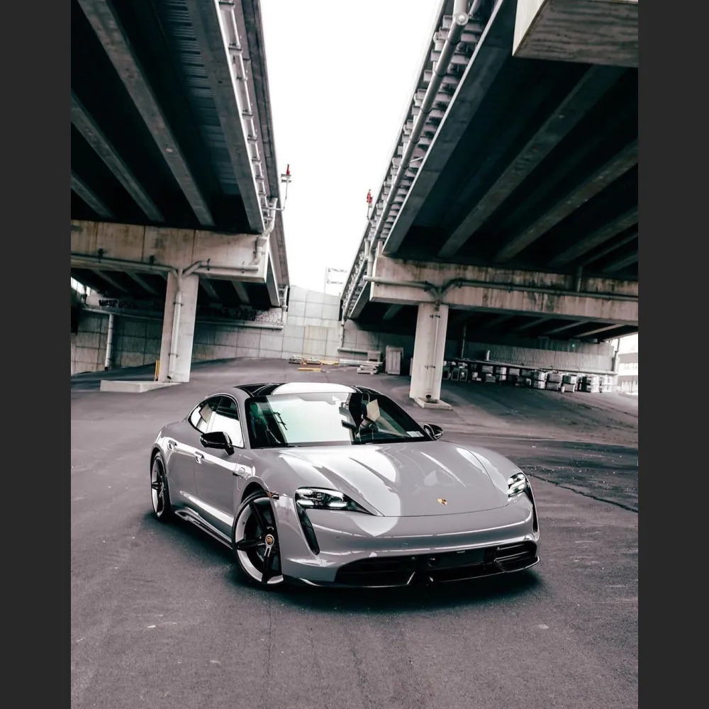 Ravoony Plus PET High Gloss Light Nardo Grey Wrap