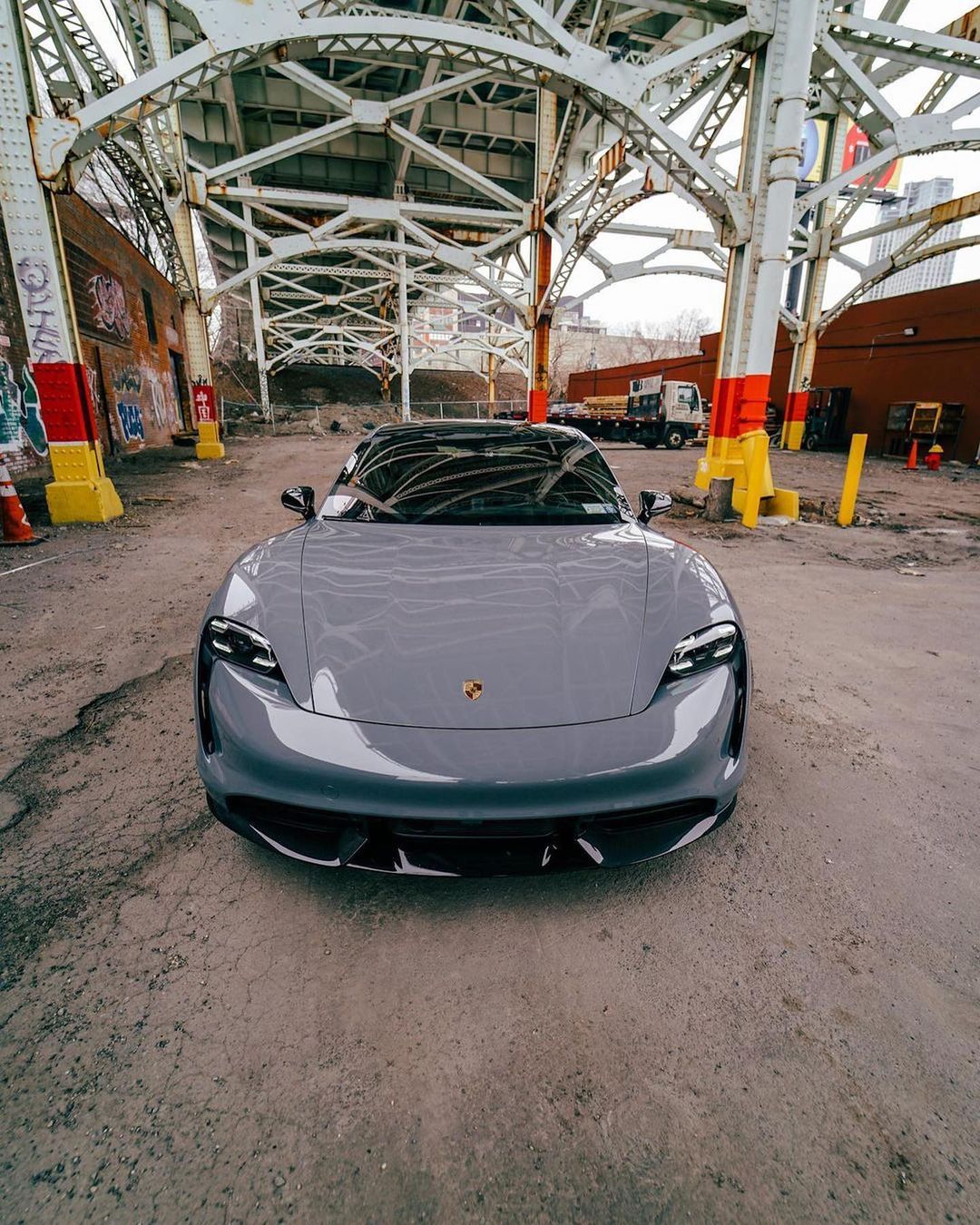 Ravoony Plus PET High Gloss Light Nardo Grey Wrap