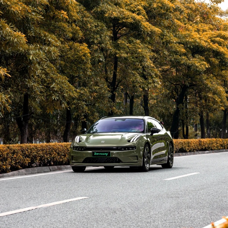 Ravoony Plus PET Gloss Aurora Green Car Vinyl Wrap