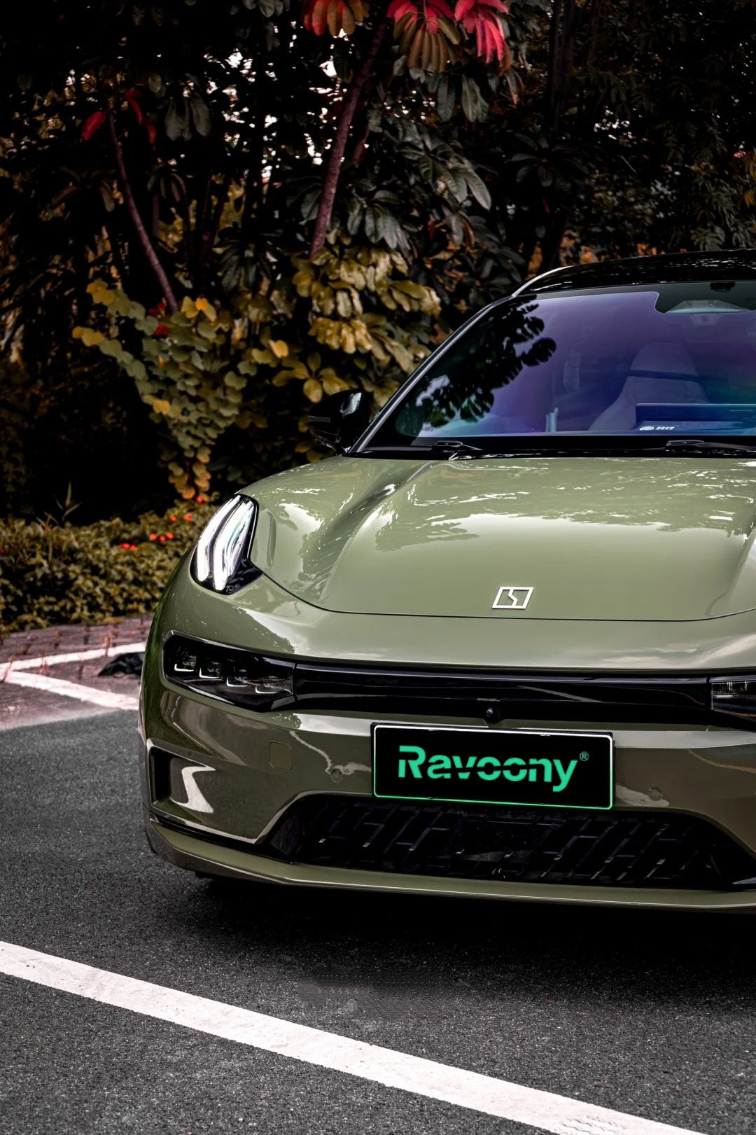 Ravoony Plus PET Gloss Aurora Green Car Vinyl Wrap