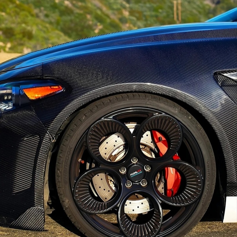 DIY Custom - Ravoony Plus Matte 3D Carbon Black Vinyl Wrap