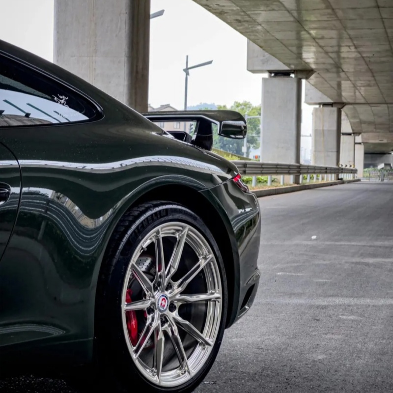 Ravoony Plus PET Glossy Deep Olive Green Car Wrap