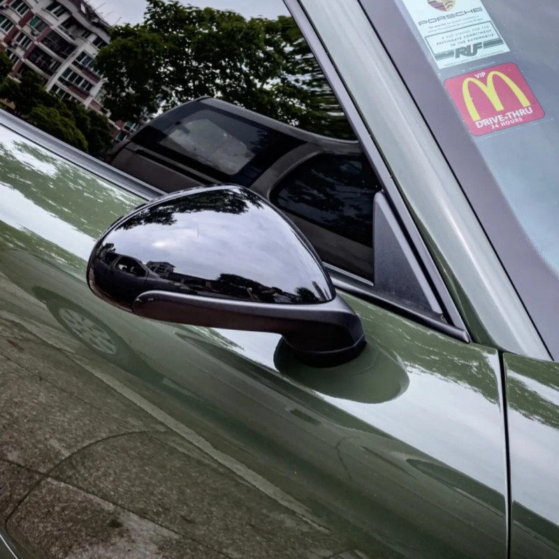 Ravoony Plus PET Glossy Deep Olive Green Car Wrap