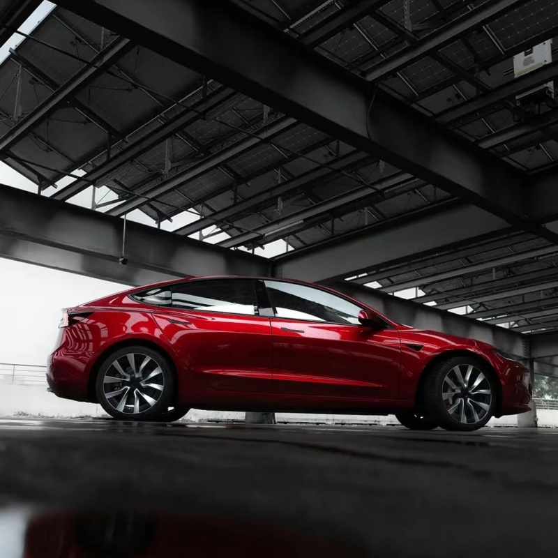 Ravoony Plus Tesla Gloss Midnight Cherry Red Vinyl Car Wrap