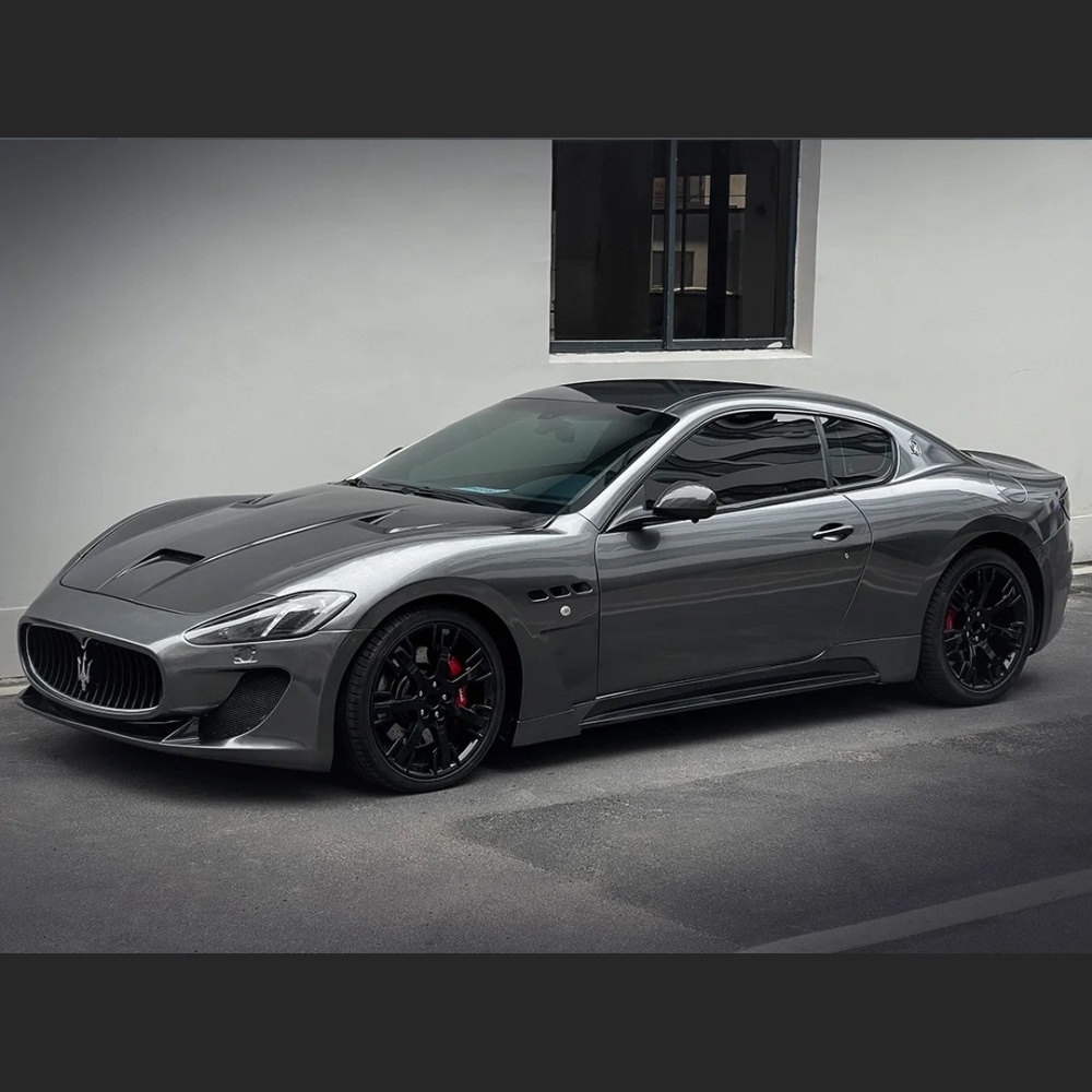 Ravoony Plus Gloss Heavy Metallic Graphite Grey Car Wrap
