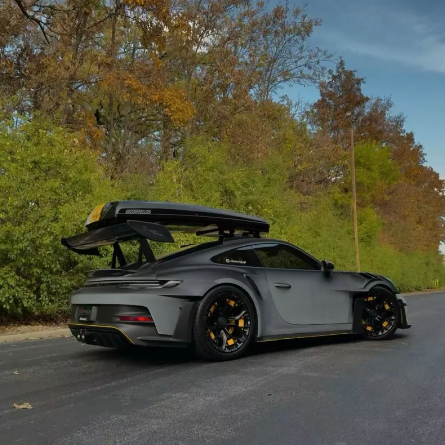 Ravoony Pro TPU Satin Black To White Chameleon PPF Film