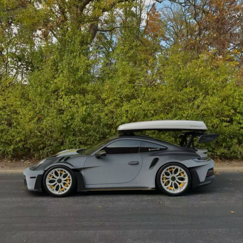 Ravoony Pro TPU Satin Black To White Chameleon PPF Film