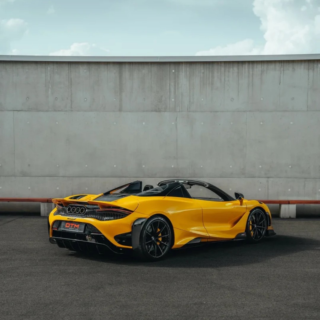 Ravoony Pro TPU Glossy Metallic Volcanic Yellow PPF Film