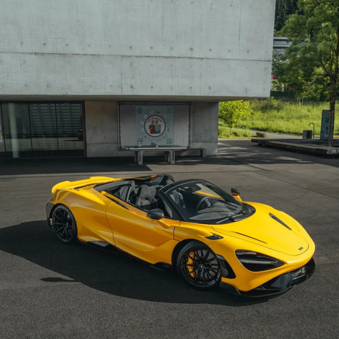 Ravoony Pro TPU Glossy Metallic Volcanic Yellow PPF Film