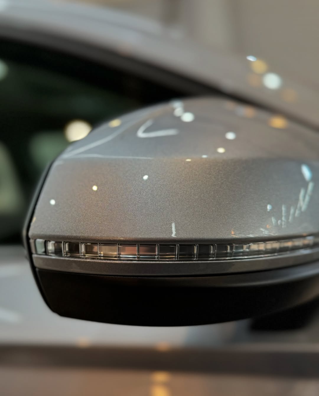 Ravoony U Series Ultra Gloss TPU Lotus Leaf PPF Paint Protection Film 7.5mil