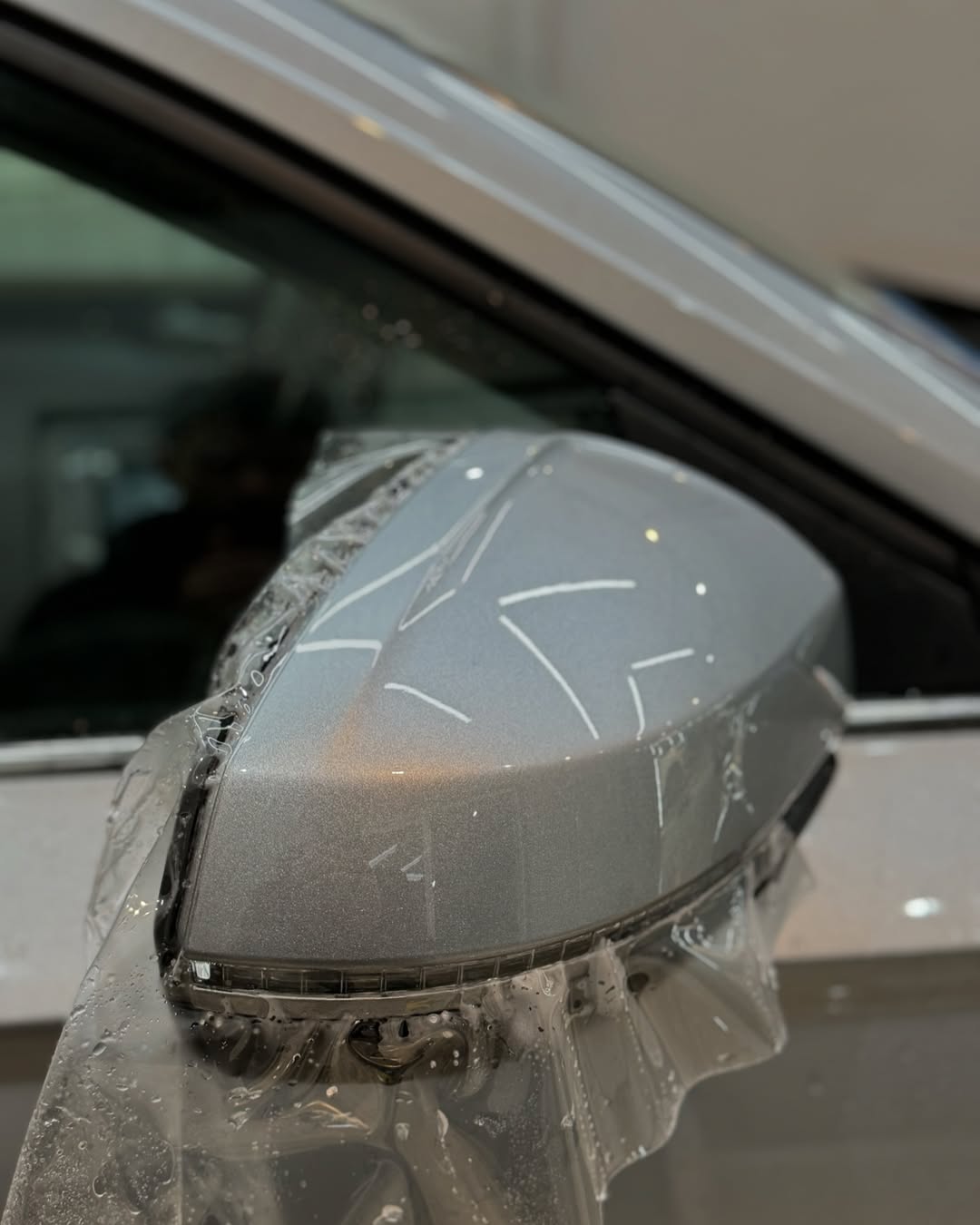 Ravoony U Series Ultra Gloss TPU Lotus Leaf PPF Paint Protection Film 7.5mil