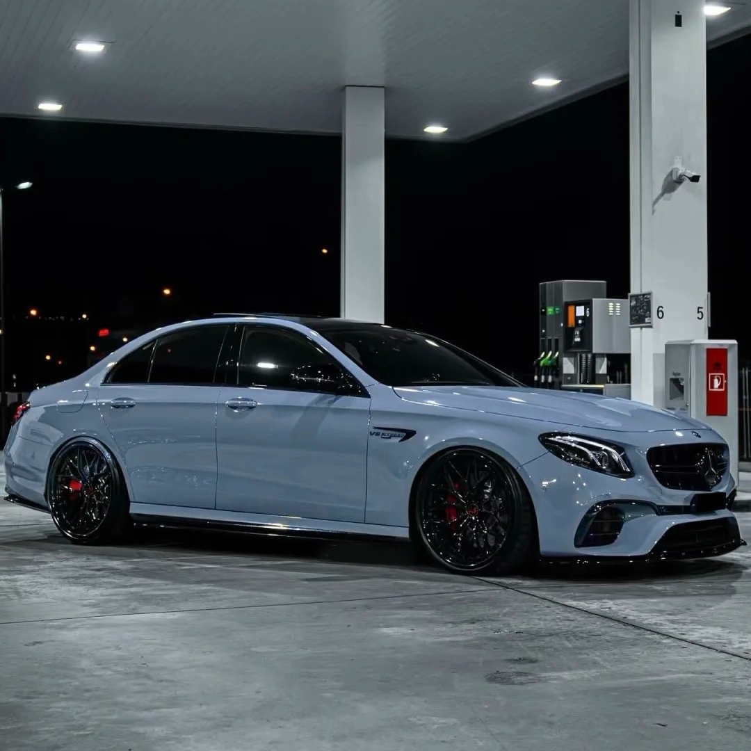 Ravoony Basic PET Glossy Crystal Cement Grey Car Wrap