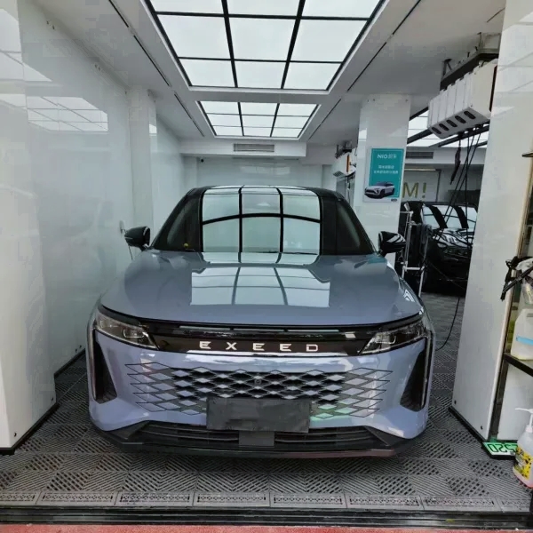 Ravoony Basic PET Glossy Crystal Cement Grey Car Wrap