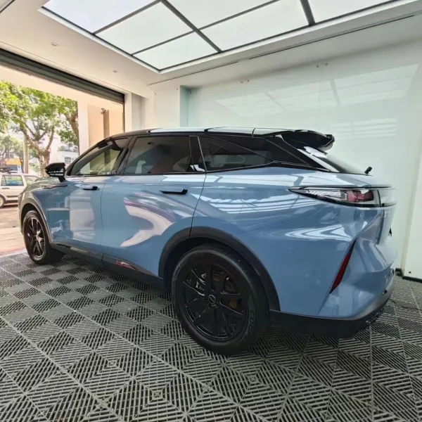 Ravoony Basic PET Glossy Crystal Cement Grey Car Wrap