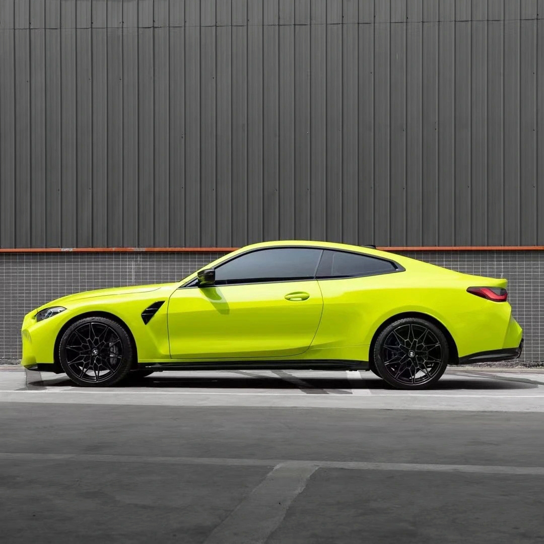 Ravoony Basic PET BMW Gloss São Paulo Yellow Car Vinyl Wrap