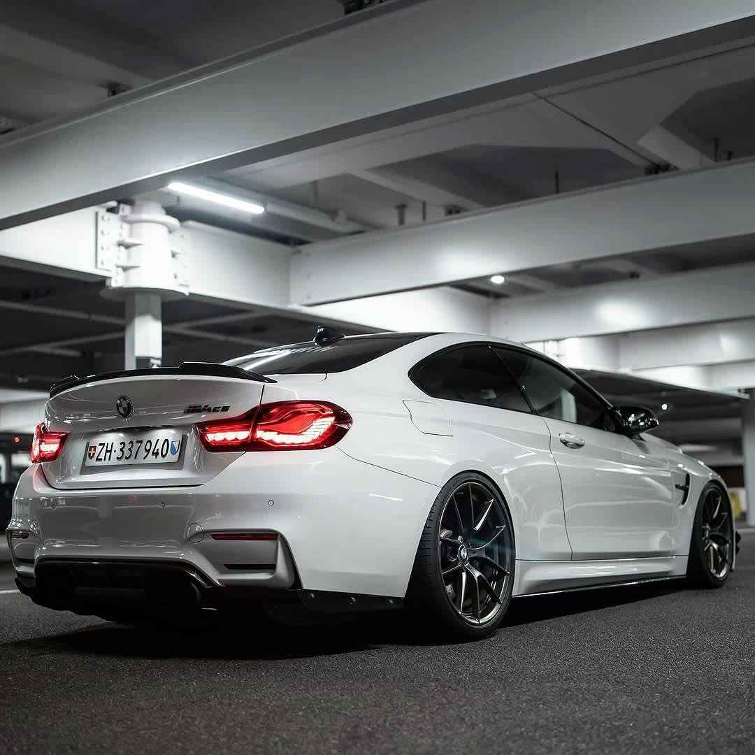 Ravoony Basic PET Glossy Crystal White Car Vinyl Wrap