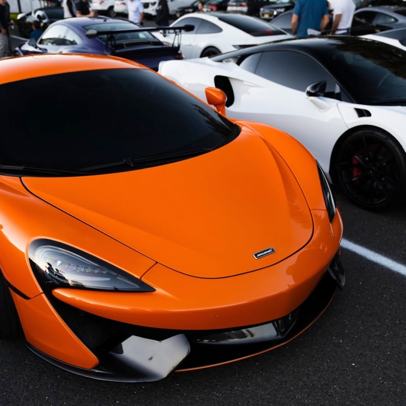 Ravoony Plus PET Gloss Orange Car Wrap