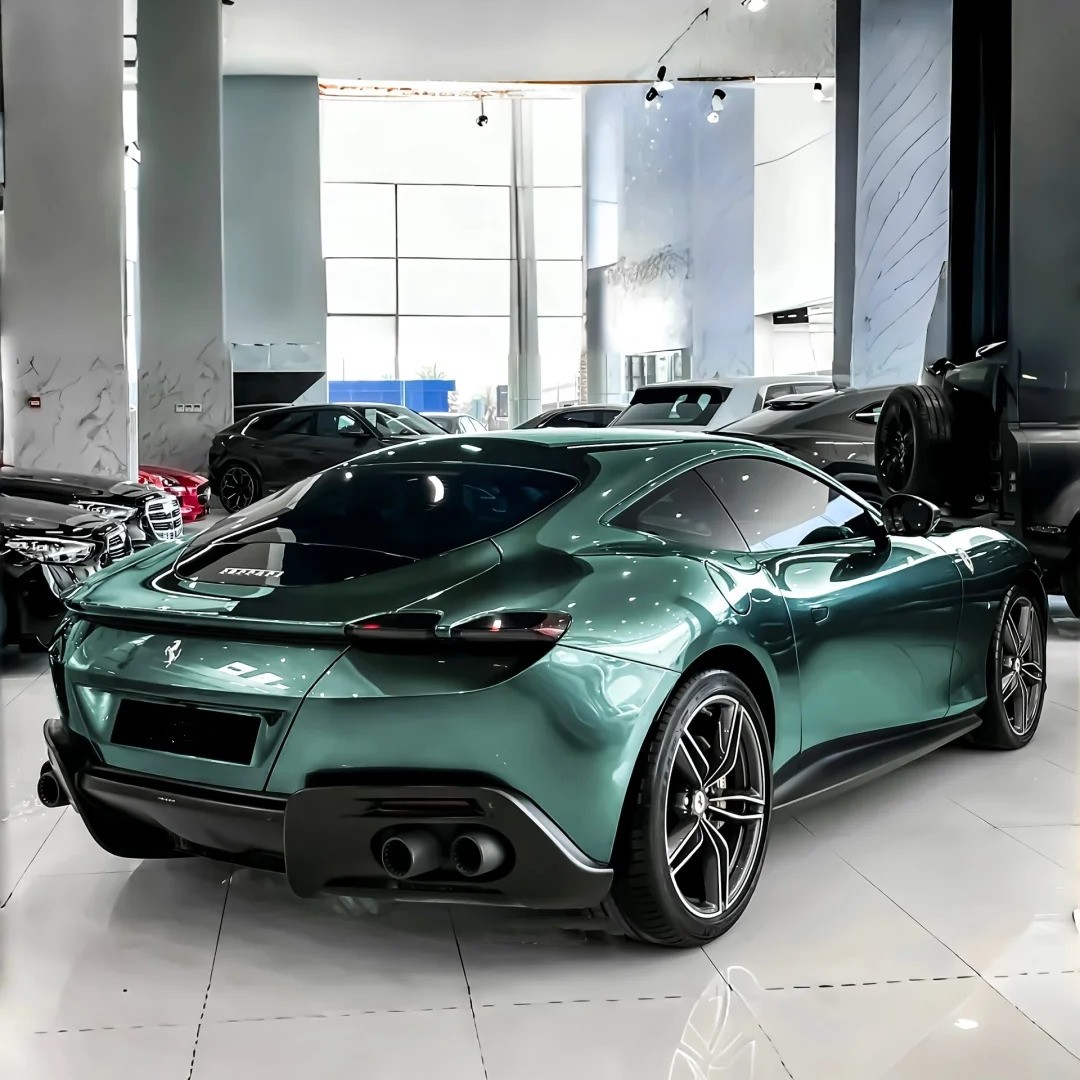 Ravoony Plus PET Gloss Metallic Ryan Green Car Wrap