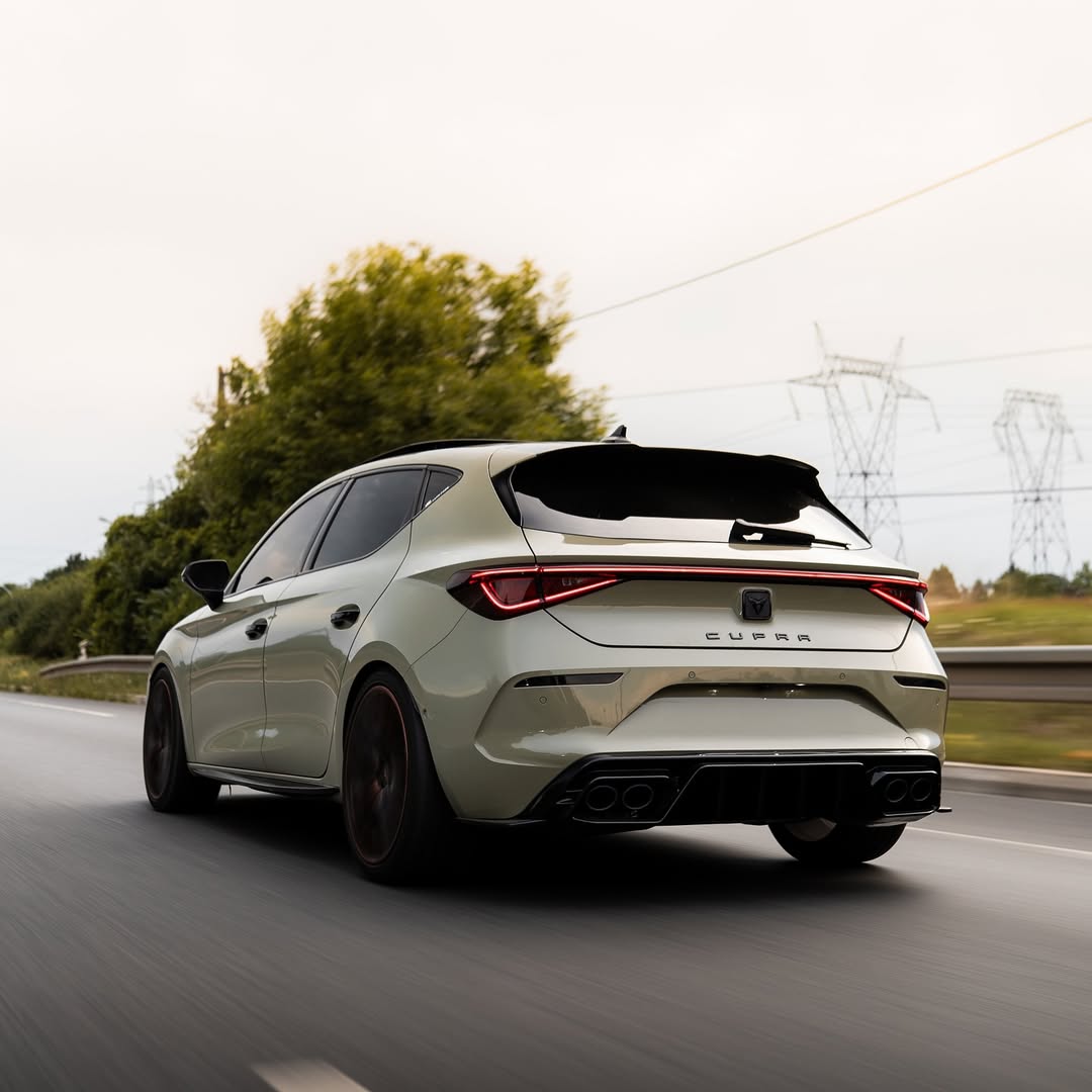 Ravoony Plus PET Gloss Khaki Green Car Vinyl Wrap