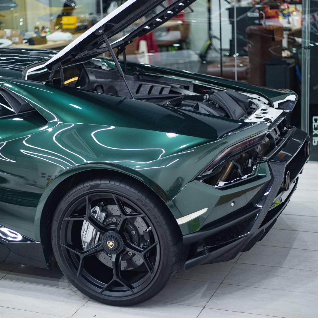 Ravoony Plus Gloss Metallic Midnight Green Car Wrap