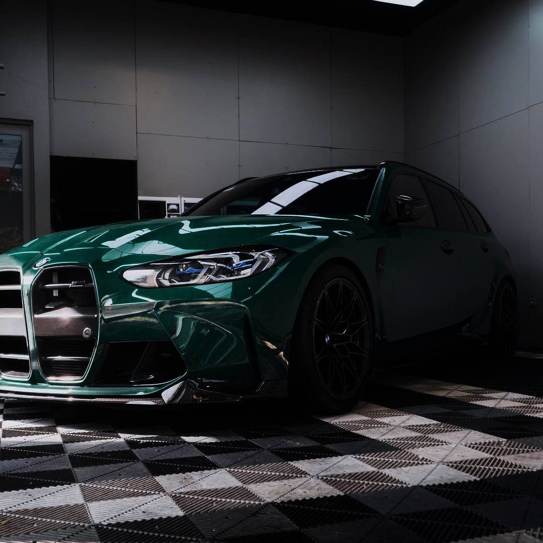 Ravoony Plus BMW Gloss British Racing Green Vinyl Car Wrap