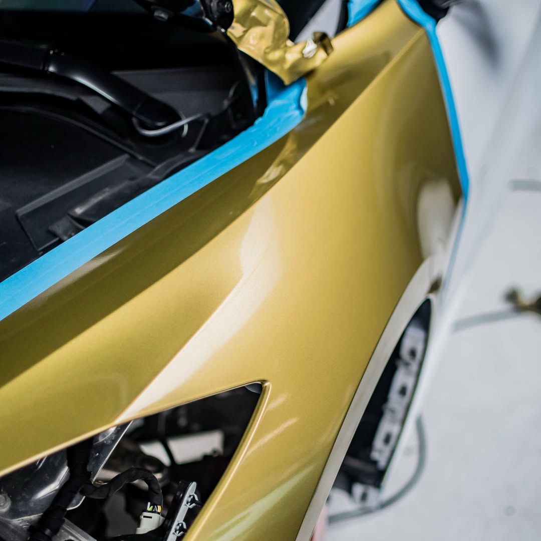 Ravoony Pro TPU Glossy Metallic Vitreous Gold PPF Film