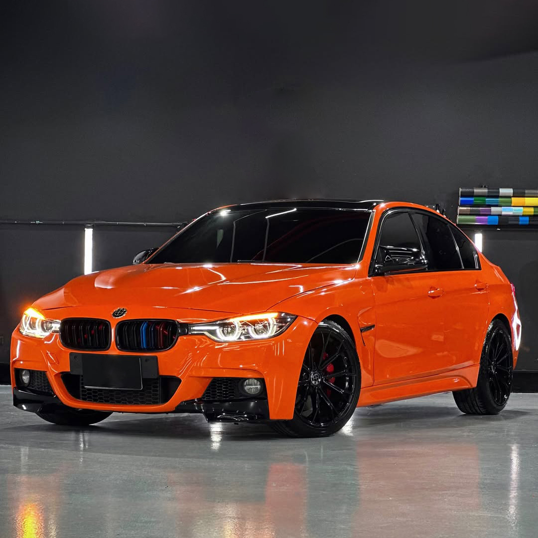 Ravoony Pro TPU Glossy Hermes Orange PPF Film