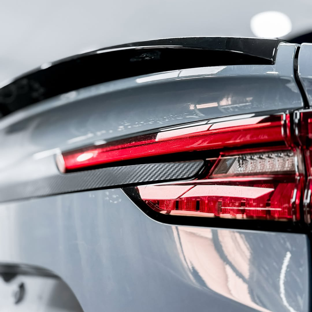 Ravoony U Series Ultra Gloss TPU Lotus Leaf PPF Paint Protection Film 10mil