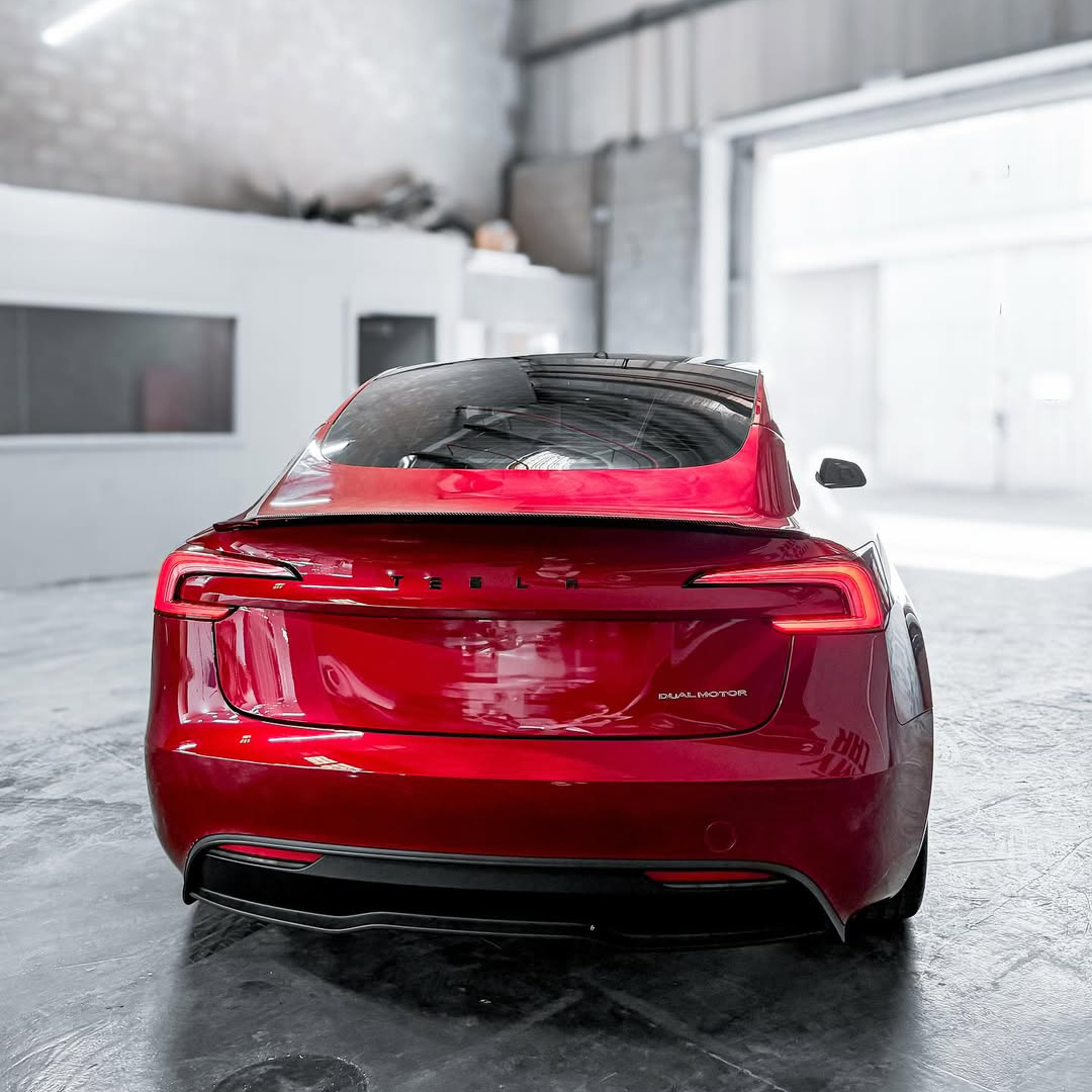 Ravoony U Series Ultra Gloss TPU Lotus Leaf PPF Paint Protection Film 8.5mil