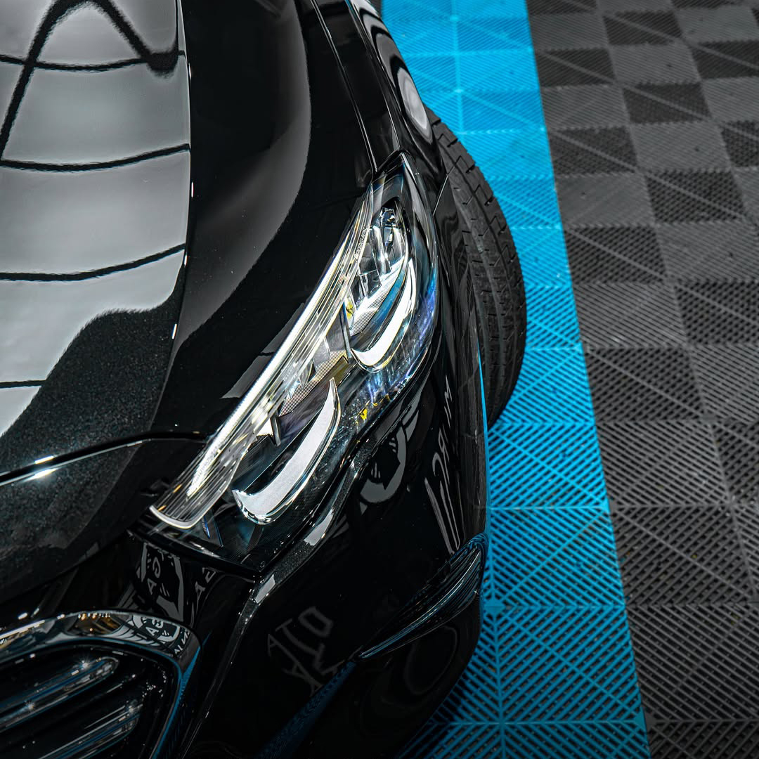 Ravoony U Series Ultra Gloss TPU Lotus Leaf PPF Paint Protection Film 8.5mil