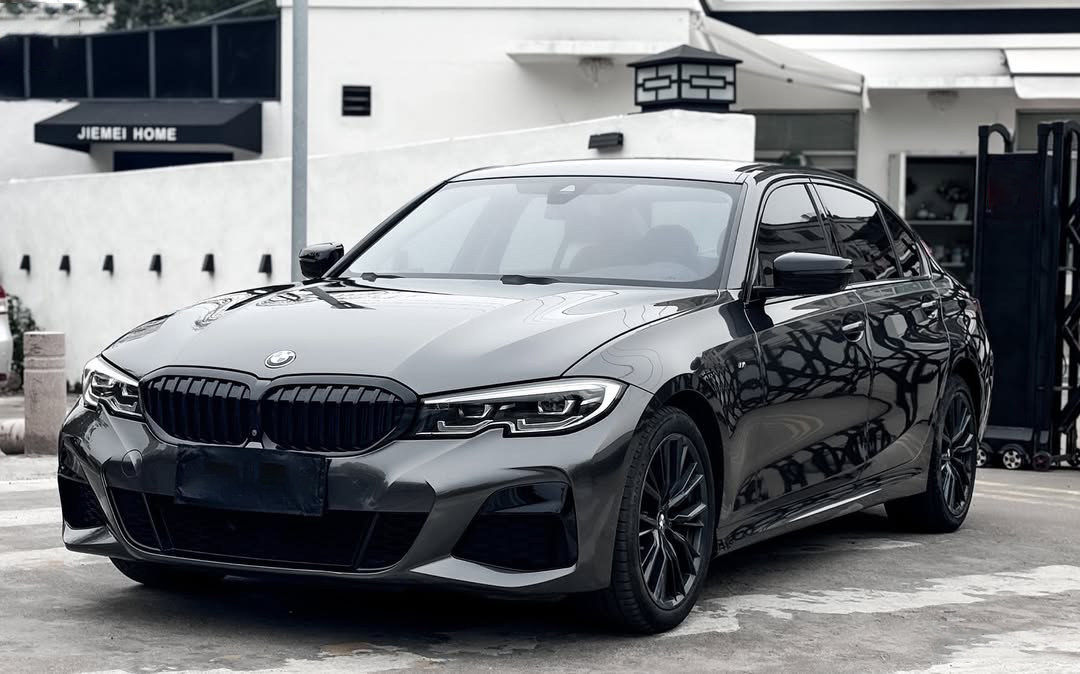 Ravoony Pro TPU Glossy Metallic Pearl Grey PPF Film