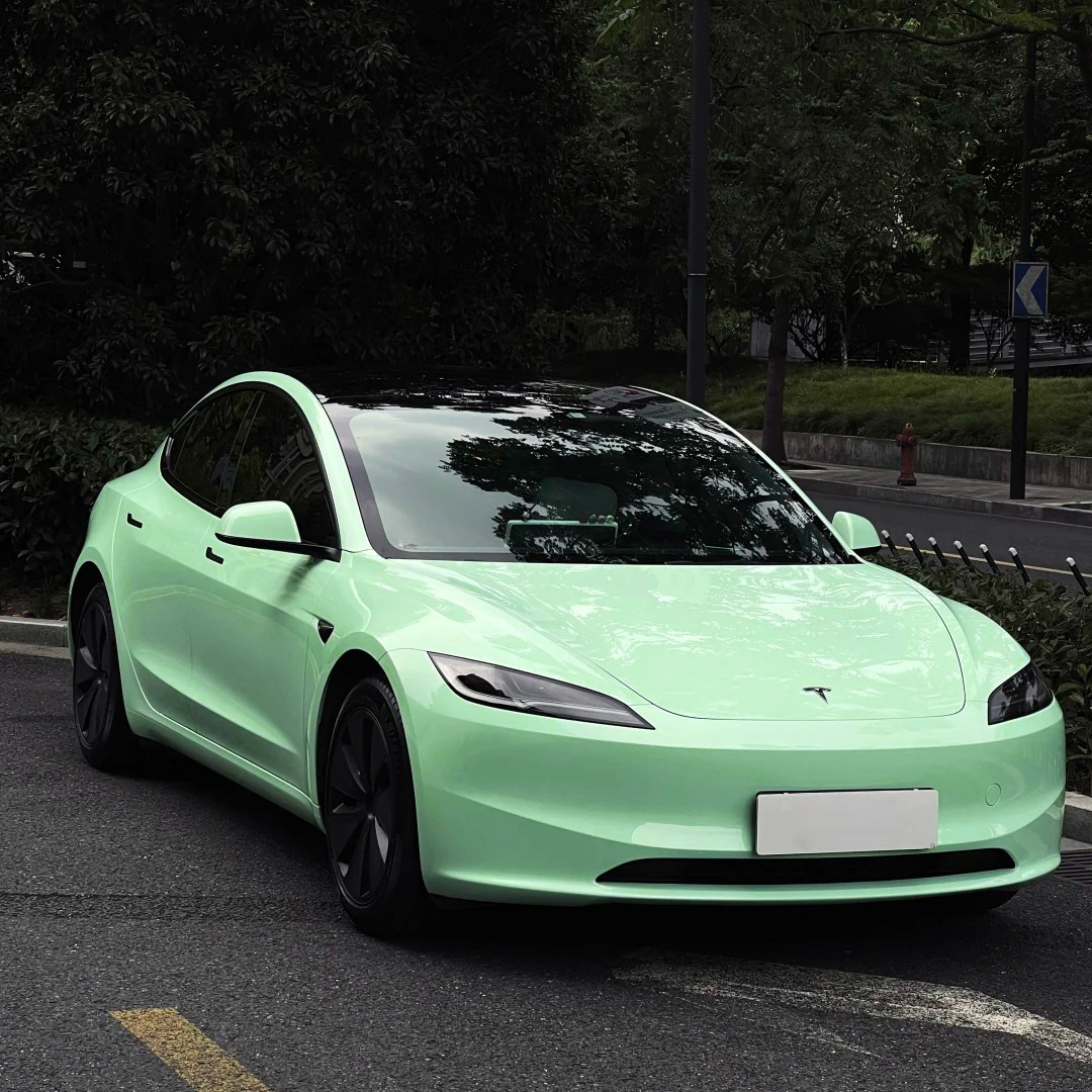 Ravoony Plus PET Ferrari Gloss Moss Green Vinyl Car Wrap