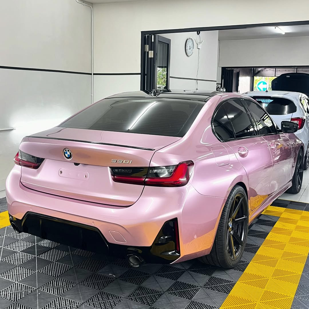 Ravoony Plus Bentley Gloss Passion Pink Vinyl Car Wrap