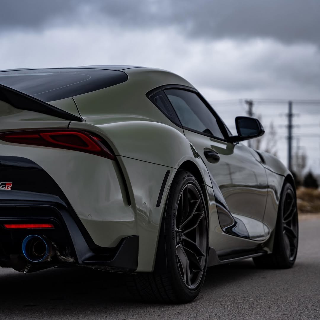 Ravoony Plus PET Gloss Khaki Green Car Vinyl Wrap