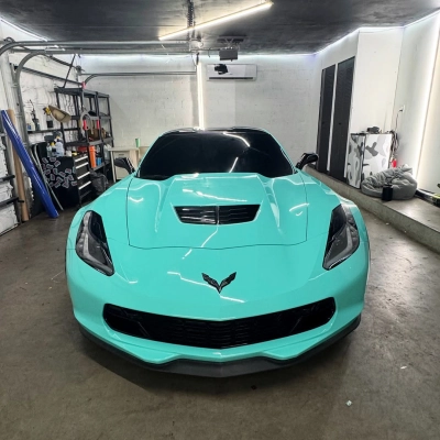 Ravoony Plus PET Glossy Tiffany Blue Car Vinyl Wrap 02