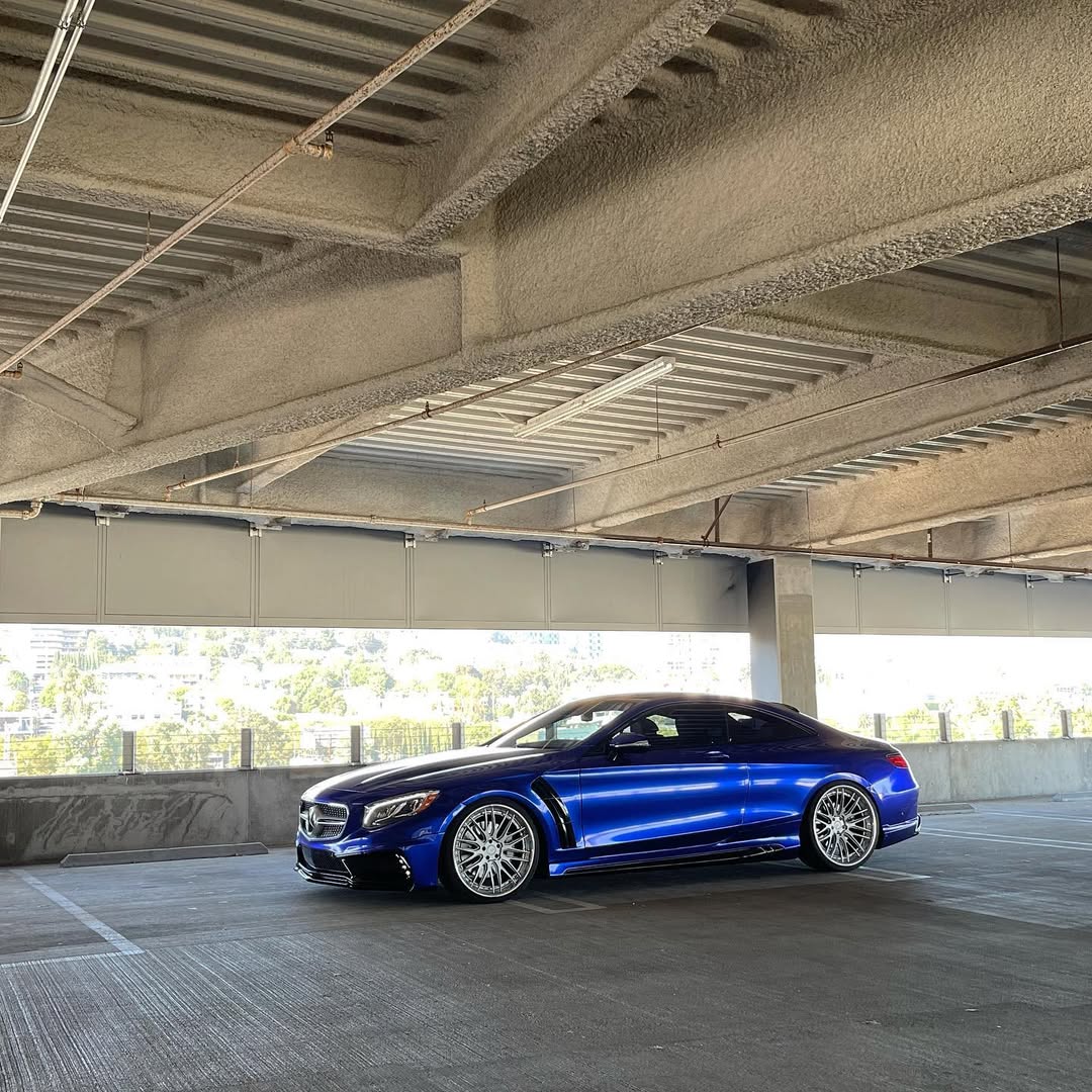 Ravoony Plus PET Gloss Metallic Blueberry Blue Vinyl Car Wrap