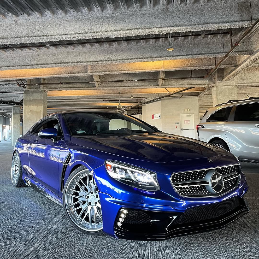 Ravoony Plus PET Gloss Metallic Blueberry Blue Vinyl Car Wrap