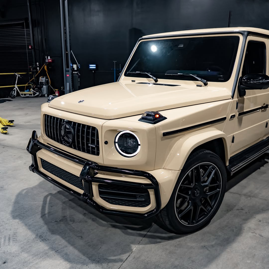 Ravoony Pro TPU Glossy Khaki Milan Color PPF Film