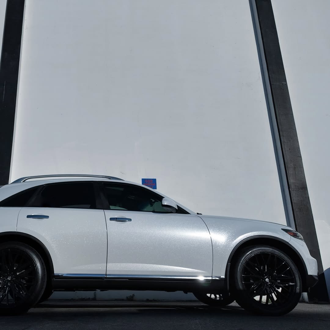 Ravoony Pro TPU Glossy Metallic Pearl White PPF Film