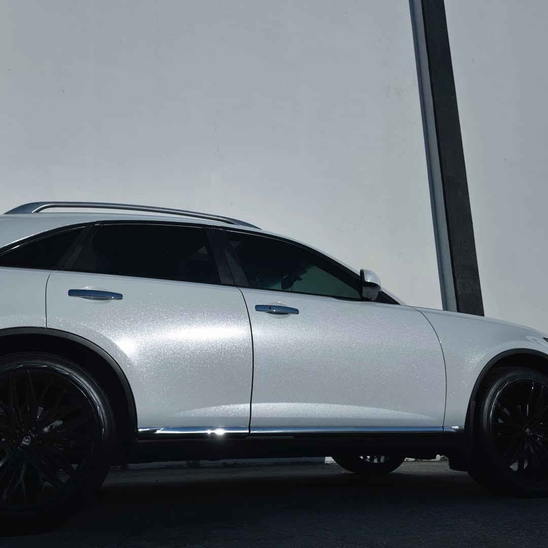 Ravoony Pro TPU Glossy Metallic Pearl White PPF Film