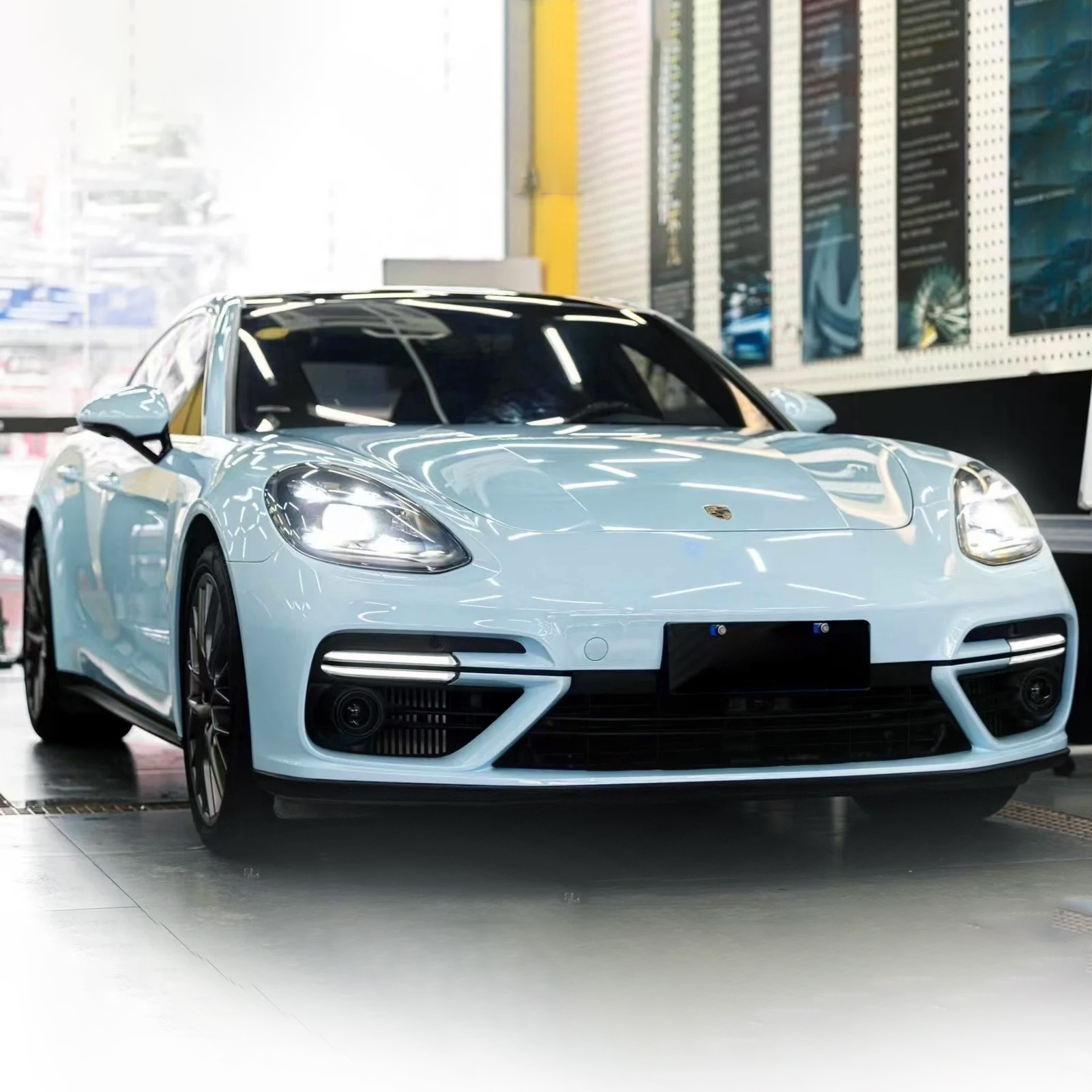 Ravoony Pro TPU Glossy Metallic Glacier Blue PPF Film