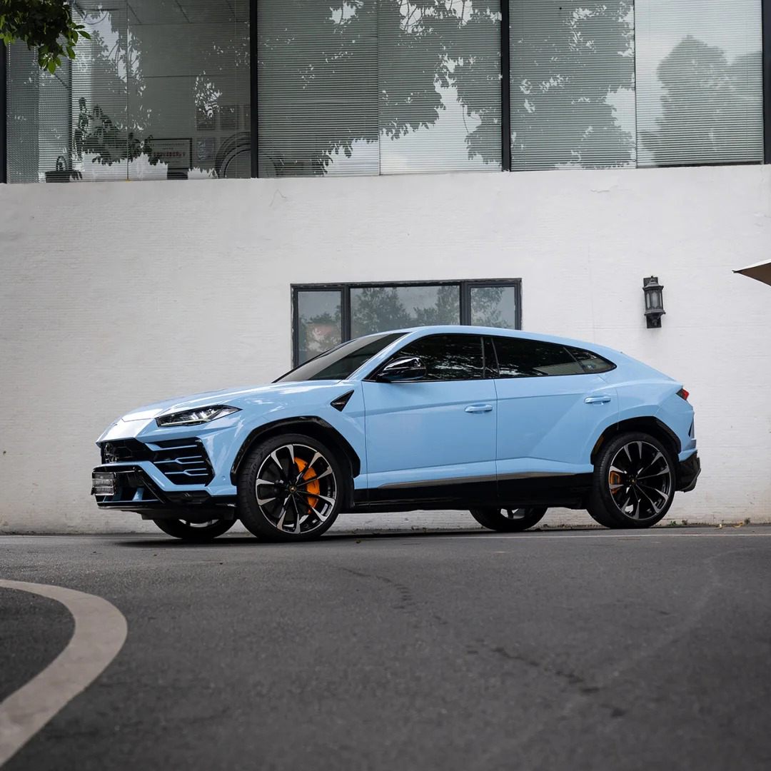 Ravoony Plus Glossy Zandvoort Blue Car Wrap