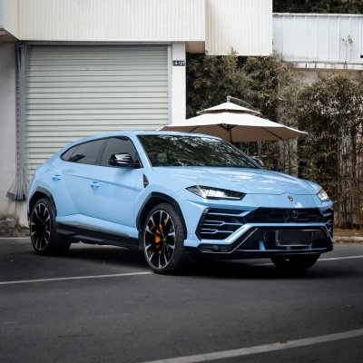 Ravoony Plus Glossy Zandvoort Blue Car Wrap 02