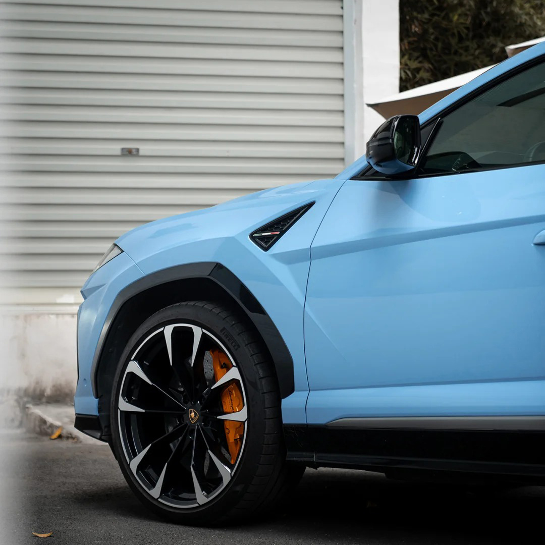 Ravoony Plus Glossy Zandvoort Blue Car Wrap