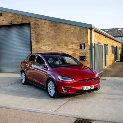 Ravoony Pro TPU Tesla Gloss Midnight Cherry Red PPF Film 02