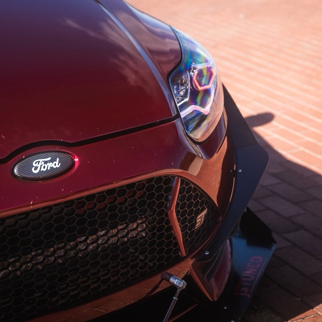 Ravoony Pro TPU Tesla Gloss Midnight Cherry Red PPF Film