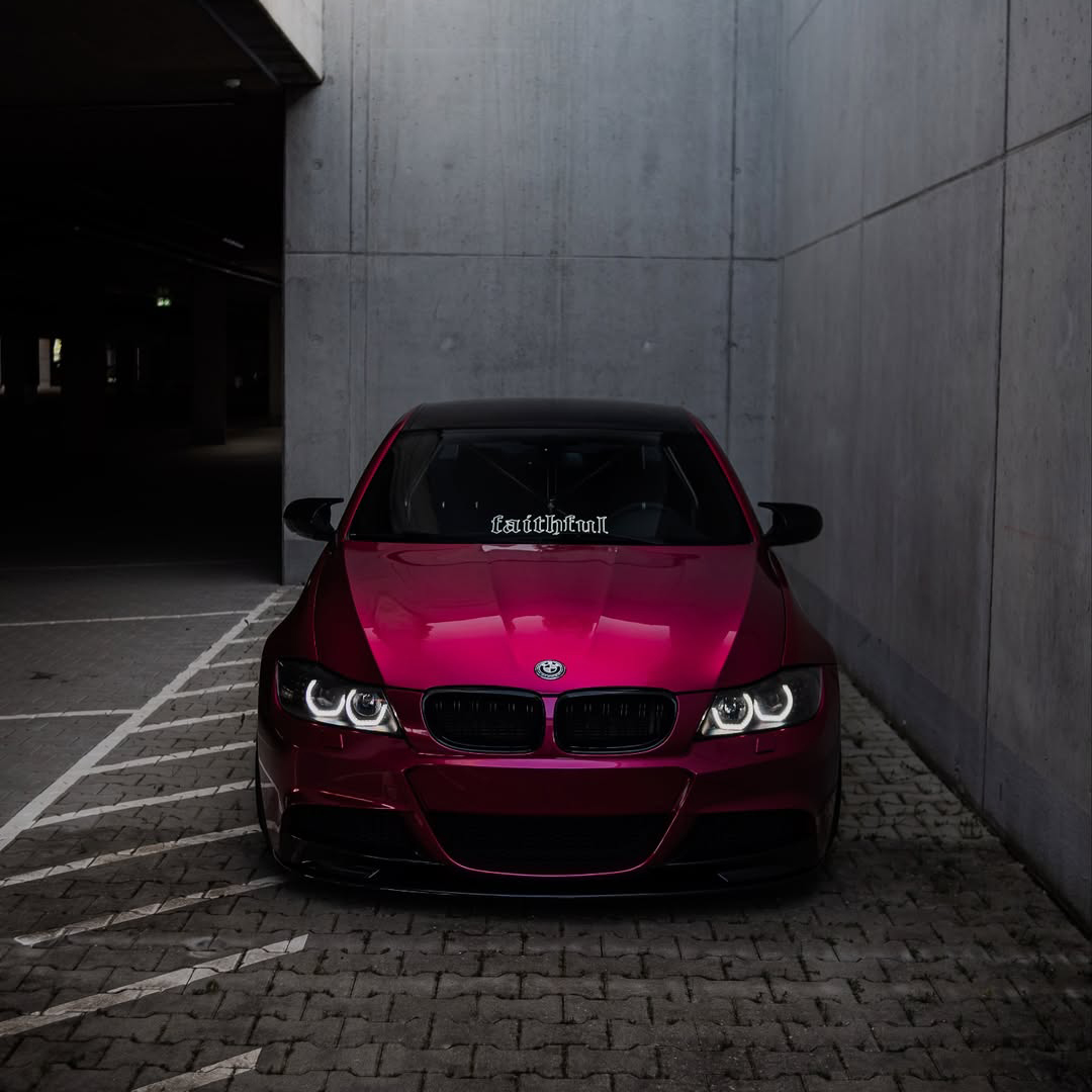 Ravoony Plus PET Glossy Metallic Rubellite Purple Vinyl Wrap